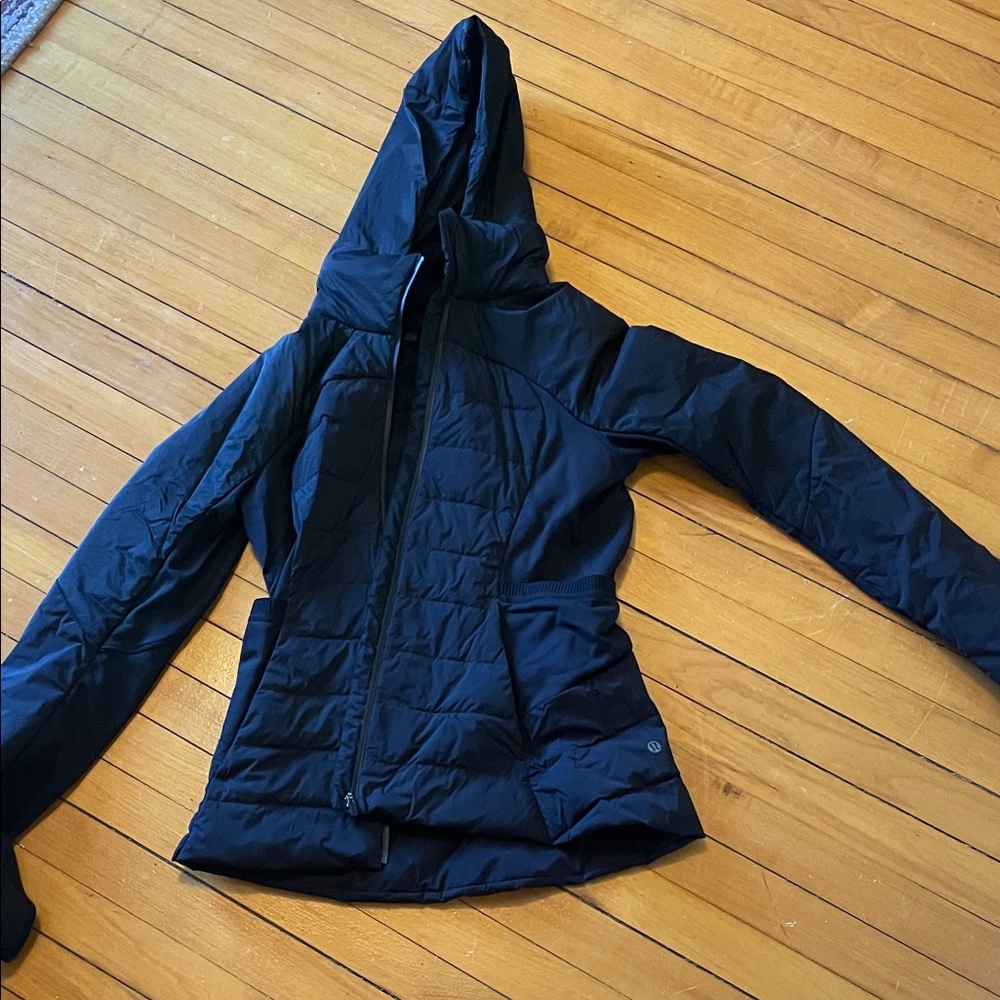 lululemon athletica Black down for it all jacket size 8
